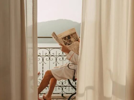 Why Mutual Effort Matters More Than Grand Gestures in Dating